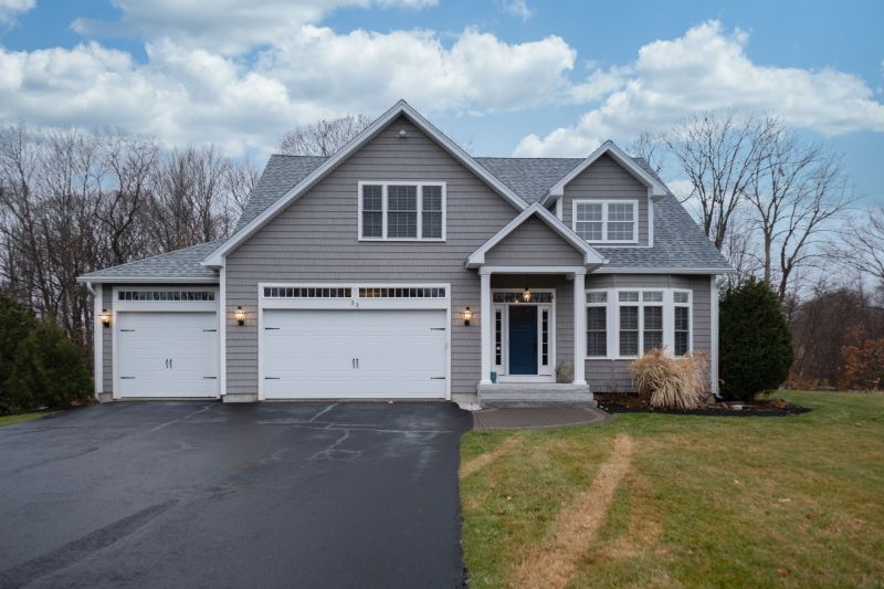 How Asphalt Sealing Protects Driveways